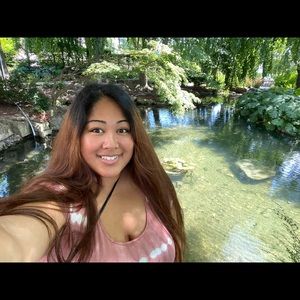 Meet your Posher, Justine